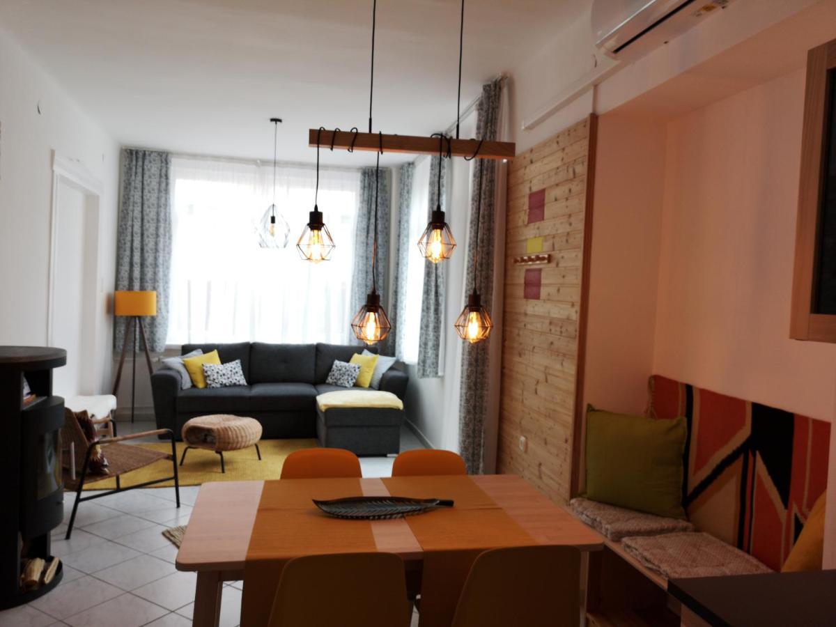 Gyoengyszem Vendeghaz Hotell Eger Exteriör bild